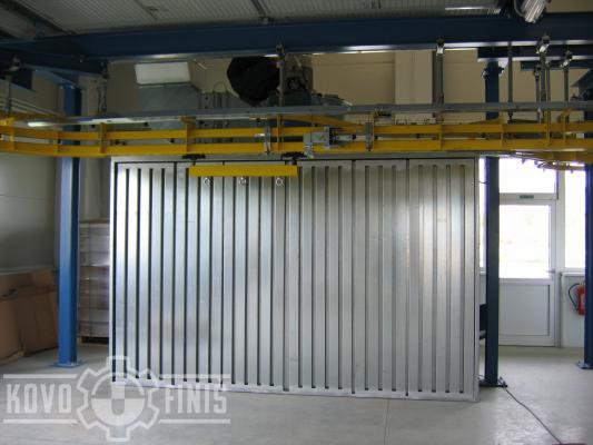 Suction wall with dry separation system